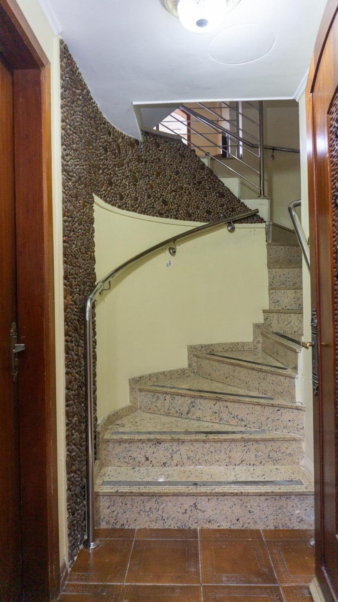 Canoas Hotel Castel Екстериор снимка